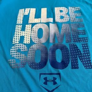 Under Armour Youth Medium Athletic Shirt